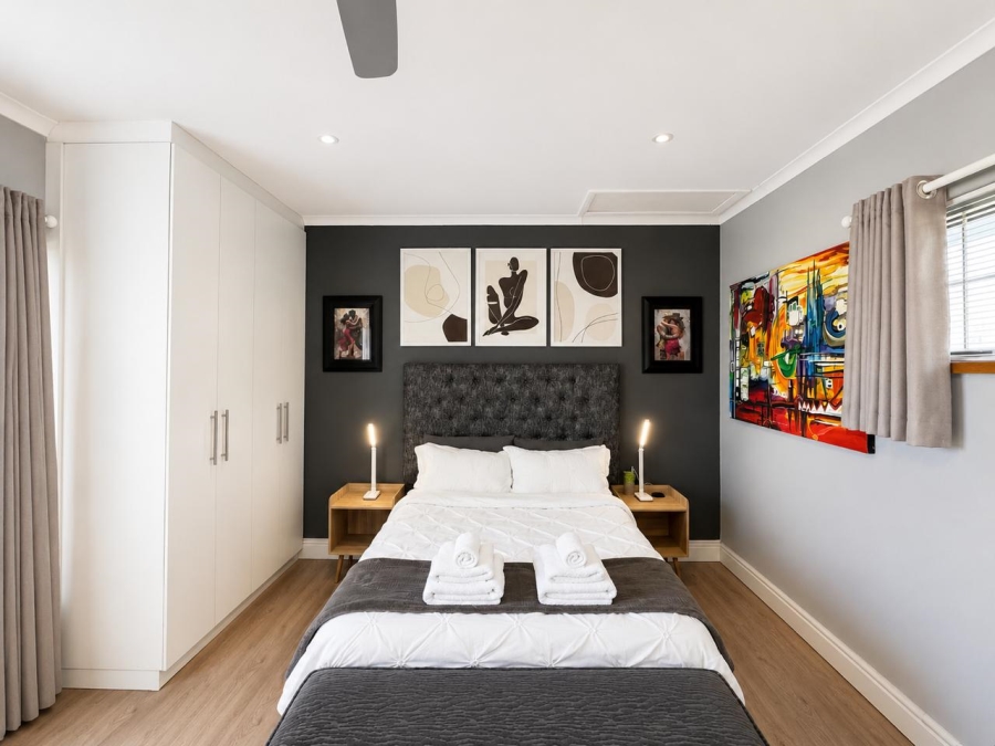 1 Bedroom Property for Sale in Green Point Western Cape